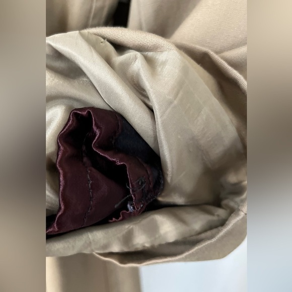 Men’s Misty Harbor Size 44 Long Beige Faux Fur Lined Rain Coat. - Picture 5 of 16